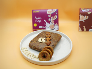 Whole Groundnut Chikki